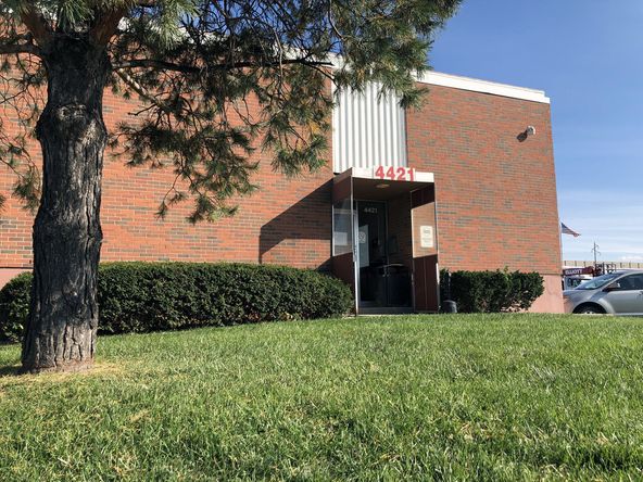 4421 S 76th Cir, Omaha, NE 68127